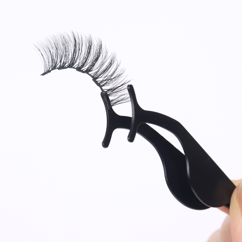 Global Boutique™ Magnetische Wimpern | 3 Paare mit Eyeliner (2+1 KOSTENLOS)